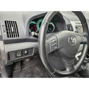 Toyota Corolla Verso  Minivan/Van 2007,  2.2 diesel - Na sprzedaż za 14 987 zł - Rybnik - zdjęcie 9