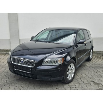 Volvo V50 - 1.8 125 kM Stan bdb