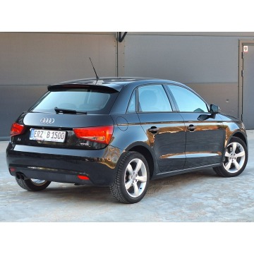 Audi A1  Hatchback 2014,  1.4 benzyna - Na sprzedaż za 43 700 zł - Olsztyn - zdjęcie 2
