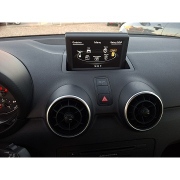 Audi A1  Hatchback 2014,  1.4 benzyna - Na sprzedaż za 43 700 zł - Olsztyn - zdjęcie 12