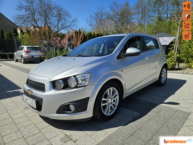 Chevrolet Aveo  Hatchback 2012,  1.6 benzyna - Na sprzedaż za 13 900 zł - Strzegom