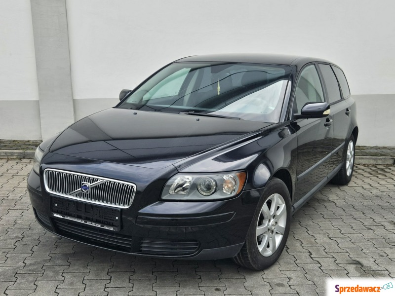 Volvo V50 2005,  1.8 benzyna - Na sprzedaż za 14 786 zł - Rybnik