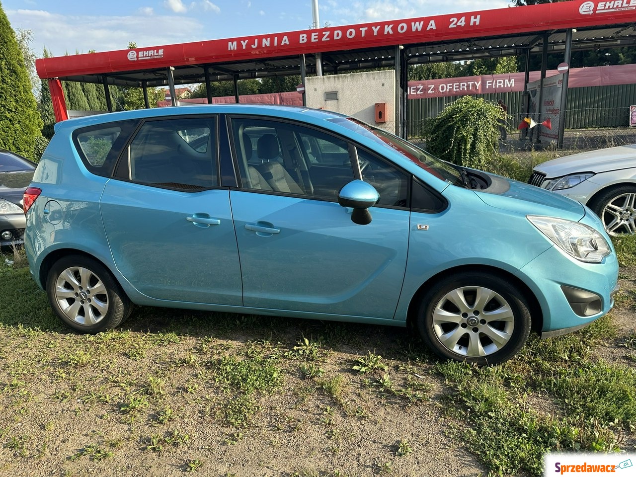 Opel Meriva 2012