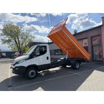 Iveco Daily 2019,  3.0 diesel, automat - Na sprzedaż za 114 999 zł - Kozerki - zdjęcie 1