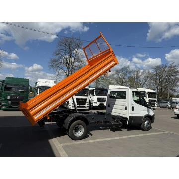 Iveco Daily 2019,  3.0 diesel, automat - Na sprzedaż za 114 999 zł - Kozerki - zdjęcie 3