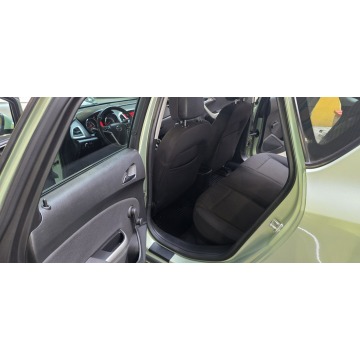 Opel Astra  Hatchback 2012,  1.4 benzyna - Na sprzedaż za 23 600 zł - Mysłowice - zdjęcie 9
