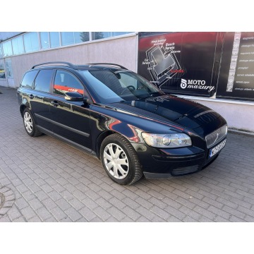 Volvo V50 2006,  2.0 diesel - Na sprzedaż za 14 900 zł - Myszyniec - zdjęcie 5