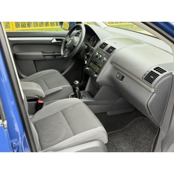 Volkswagen Touran  Minivan/Van 2010,  1.6 diesel - Na sprzedaż za 19 999 zł - Gostyń - zdjęcie 7