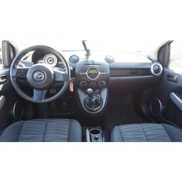 Mazda 2  Hatchback 2008,  1.3 benzyna - Na sprzedaż za 14 999 zł - Zielona Góra - zdjęcie 10