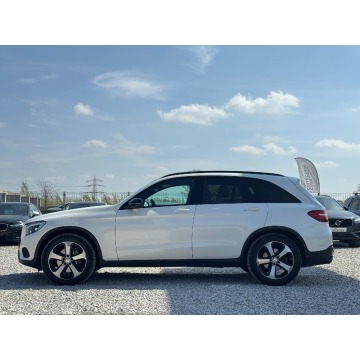 Mercedes - Benz GLC-klasa  SUV 2016,  2.0 benzyna, automat - Na sprzedaż za 69 900 zł - Michałowice-Wieś - zdjęcie 8