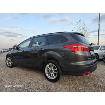 Ford Focus 2015,  1.5 diesel - Na sprzedaż za 19 999 zł - Nowe Sójki - zdjęcie 11