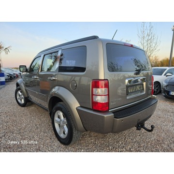 Dodge Nitro  SUV 2008,  3.7 benzyna, automat - Na sprzedaż za 34 999 zł - Nowe Sójki - zdjęcie 7