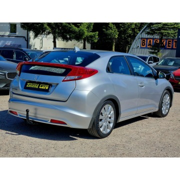 Honda Civic  Hatchback 2013,  1.3 benzyna - Na sprzedaż za 28 900 zł - Szczecin - zdjęcie 5