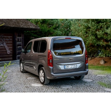 Toyota ProAce  Minivan/Van 2020,  1.2 benzyna - Na sprzedaż za 72 777 zł - Ropczyce - zdjęcie 2