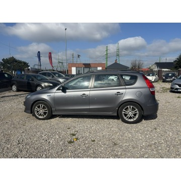 Hyundai i30 2011,  1.4 benzyna - Na sprzedaż za 17 800 zł - Rawa Mazowiecka - zdjęcie 5