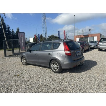 Hyundai i30 2011,  1.4 benzyna - Na sprzedaż za 17 800 zł - Rawa Mazowiecka - zdjęcie 6