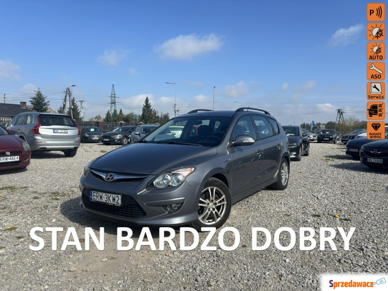 Hyundai i30 2011,  1.4 benzyna - Na sprzedaż za 17 800 zł - Rawa Mazowiecka