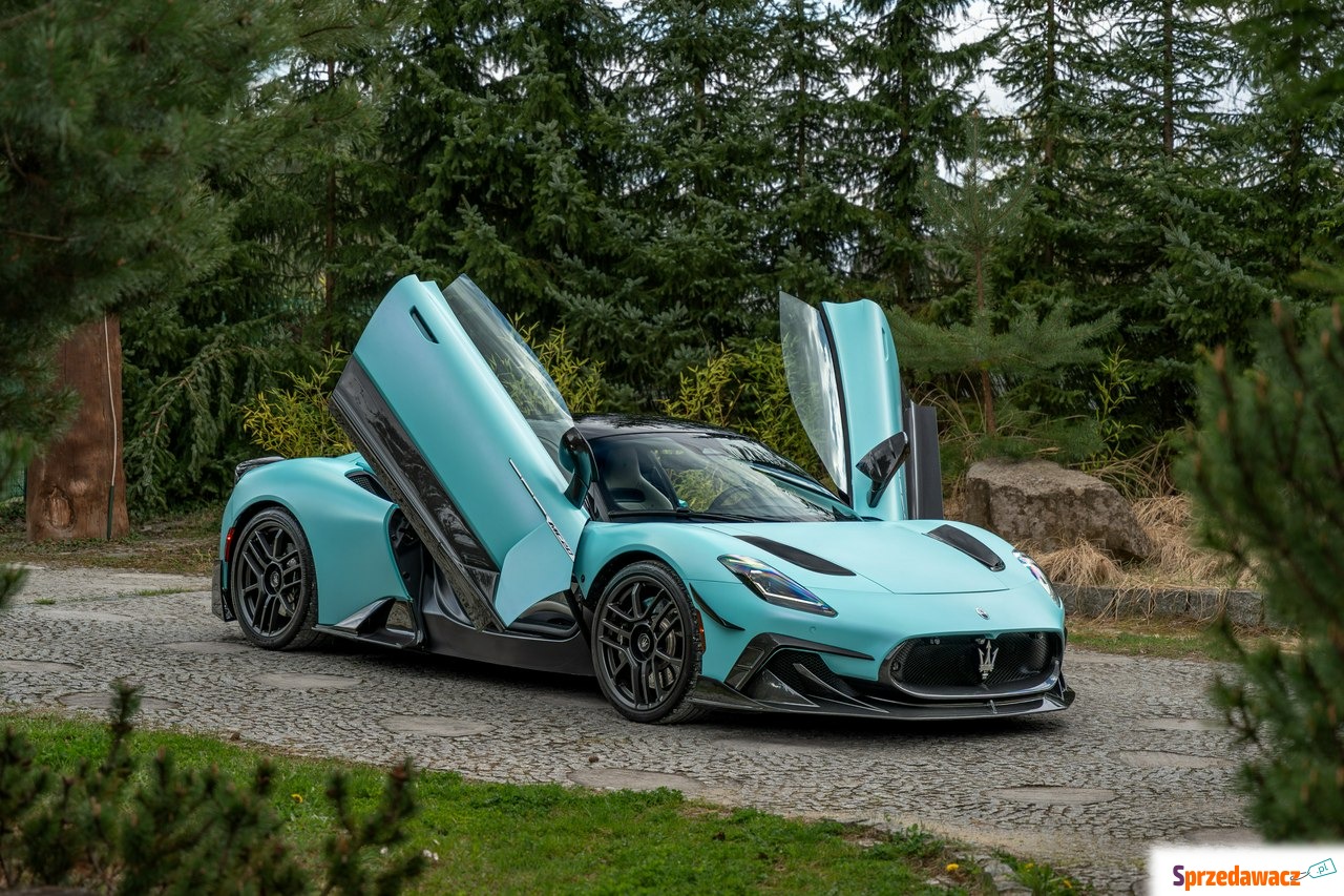 Maserati MC20 2023