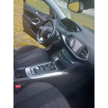 Peugeot 308 2016,  2.0 diesel, automat - Na sprzedaż za 34 700 zł - Lublin - zdjęcie 9