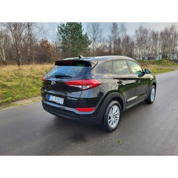 Hyundai Tucson  SUV 2017,  1.6 benzyna - Na sprzedaż za 55 000 zł - Słupsk - zdjęcie 2