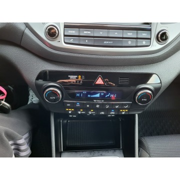 Hyundai Tucson  SUV 2017,  1.6 benzyna - Na sprzedaż za 55 000 zł - Słupsk - zdjęcie 11