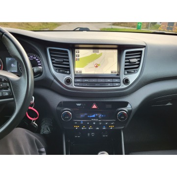 Hyundai Tucson  SUV 2017,  1.6 benzyna - Na sprzedaż za 55 000 zł - Słupsk - zdjęcie 12