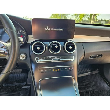 Mercedes - Benz C-klasa 2019,  2.0 diesel, automat - Na sprzedaż za 69 999 zł - Słupsk - zdjęcie 10