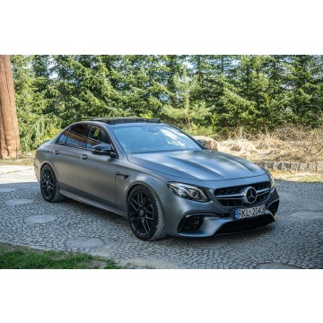 Mercedes - Benz E-klasa  Sedan/Limuzyna 2017,  4.0 benzyna, automat - Na sprzedaż za 299 777 zł - Ropczyce - zdjęcie 10