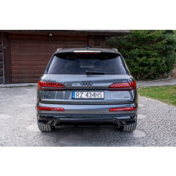 Audi Q7  SUV 2022,  3.0 benzyna, automat - Na sprzedaż za 199 777 zł - Ropczyce - zdjęcie 6