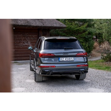 Audi Q7  SUV 2022,  3.0 benzyna, automat - Na sprzedaż za 199 777 zł - Ropczyce - zdjęcie 11