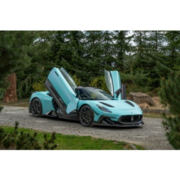 Maserati MC20  Coupe/Sportowy 2023,  3.0 benzyna, automat - Na sprzedaż za 999 777 zł - Ropczyce - zdjęcie 1