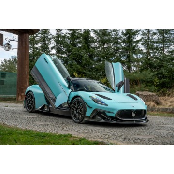 Maserati MC20  Coupe/Sportowy 2023,  3.0 benzyna, automat - Na sprzedaż za 999 777 zł - Ropczyce - zdjęcie 10