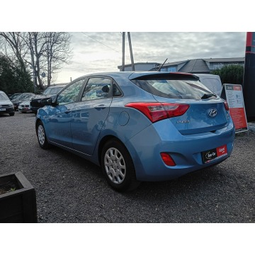 Hyundai i30  Hatchback 2013,  1396.0 benzyna - Na sprzedaż za 26 900 zł - Janów Lubelski - zdjęcie 3