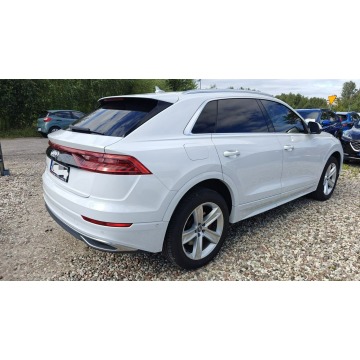 Audi Q8  SUV 2019,  3.0 benzyna, automat - Na sprzedaż za 175 000 zł - Ostrołęka - zdjęcie 7