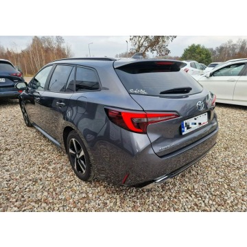 Toyota Corolla 2024,  1.8 hybryda, automat - Na sprzedaż za 89 999 zł - Ostrołęka - zdjęcie 11