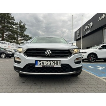 Volkswagen T-Roc  SUV 2021,  1.0 benzyna - Na sprzedaż za 79 900 zł - Tychy - zdjęcie 2