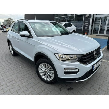 Volkswagen T-Roc  SUV 2021,  1.0 benzyna - Na sprzedaż za 79 900 zł - Tychy - zdjęcie 10