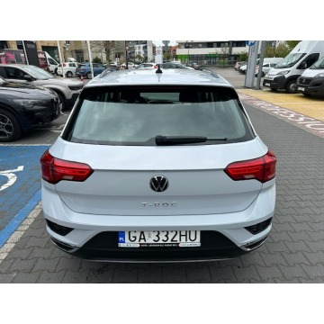 Volkswagen T-Roc  SUV 2021,  1.0 benzyna - Na sprzedaż za 79 900 zł - Tychy - zdjęcie 7