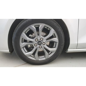 Ford Focus  Kombi 2024,  1.5 diesel, automat - Na sprzedaż za 89 850 zł - Warszawa - zdjęcie 9