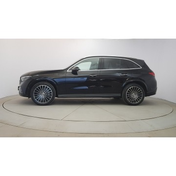 Mercedes - Benz GLC-klasa  SUV 2024,  2.0 diesel, automat - Na sprzedaż za 217 850 zł - Warszawa - zdjęcie 4