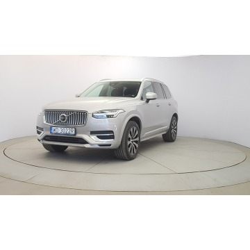 Volvo   SUV 2023,  2.0 diesel, automat - Na sprzedaż za 210 600 zł - Warszawa - zdjęcie 3