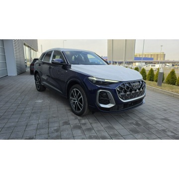 Audi Q5  SUV 2026,  2.0 diesel, automat - Na sprzedaż za 302 860 zł - Radom - zdjęcie 2