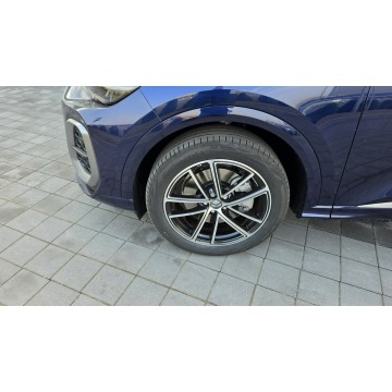 Audi Q5  SUV 2026,  2.0 diesel, automat - Na sprzedaż za 302 860 zł - Radom - zdjęcie 6