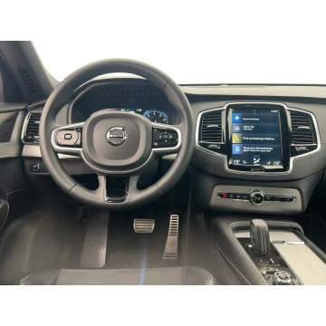 Volvo   SUV 2022,  2.0 benzyna, automat - Na sprzedaż za 186 400 zł - Warszawa - zdjęcie 9