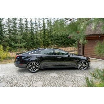 Jaguar XJ  Sedan/Limuzyna 2019,  3.0 benzyna, automat - Na sprzedaż za 139 777 zł - Ropczyce - zdjęcie 7