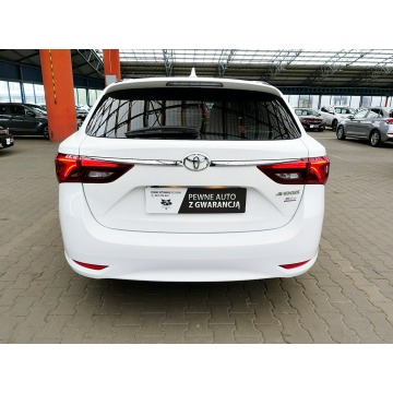 Toyota Avensis 2018,  2.0 diesel - Na sprzedaż za 64 900 zł - Mysłowice - zdjęcie 4