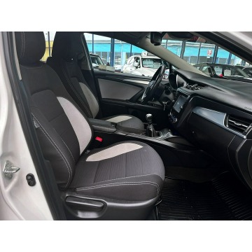 Toyota Avensis 2018,  2.0 diesel - Na sprzedaż za 64 900 zł - Mysłowice - zdjęcie 11