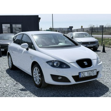 Seat Leon  Hatchback 2012,  1.2 benzyna - Na sprzedaż za 21 900 zł - Wrocław - zdjęcie 3