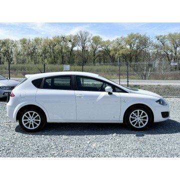Seat Leon  Hatchback 2012,  1.2 benzyna - Na sprzedaż za 21 900 zł - Wrocław - zdjęcie 10