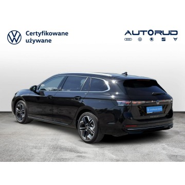 Volkswagen Passat  Kombi 2024,  1.5 benzyna, automat - Na sprzedaż za 139 900 zł - Stalowa Wola - zdjęcie 3